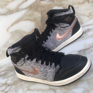 Nike Jordan retro fleece size little girls 2Y